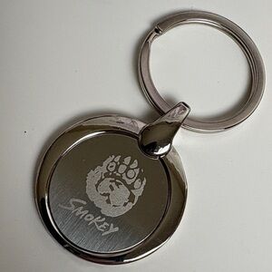 Silver Bear Paw Keychain